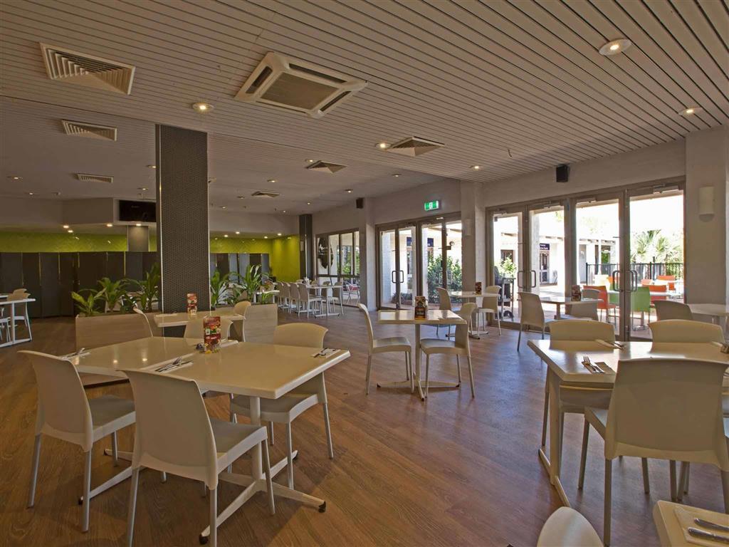 Hotel Ibis Styles Karratha Exterior foto