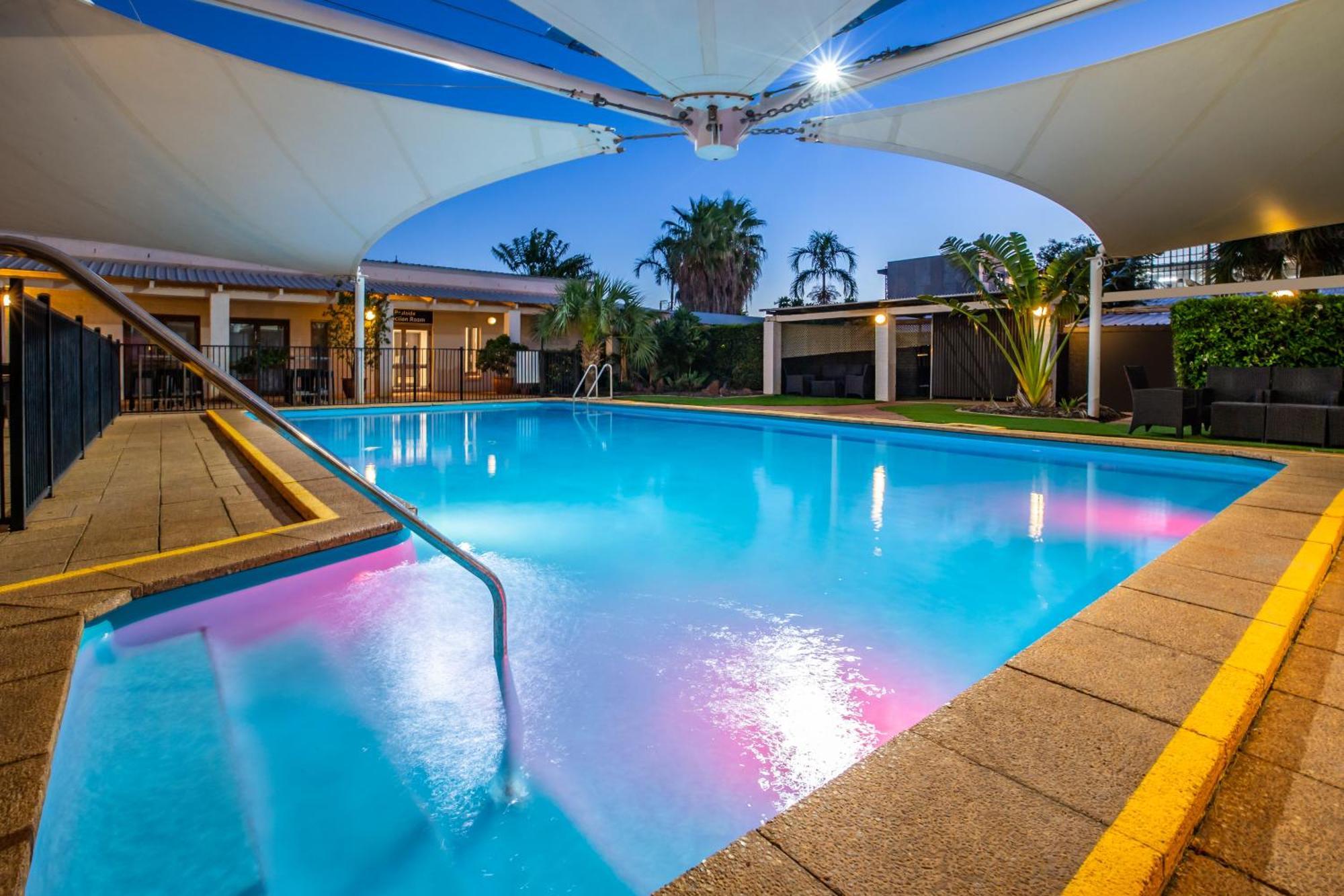 Hotel Ibis Styles Karratha Exterior foto