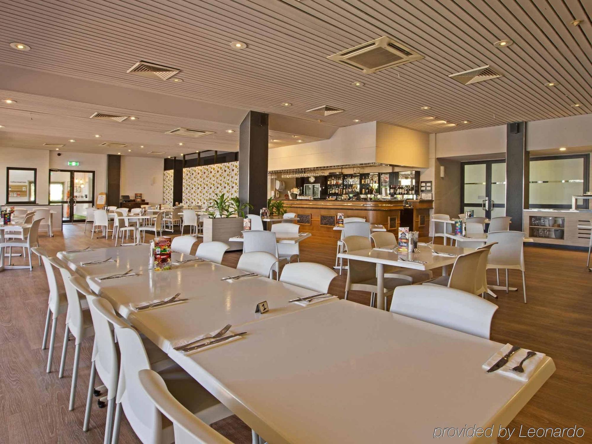Hotel Ibis Styles Karratha Exterior foto