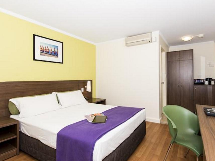 Hotel Ibis Styles Karratha Exterior foto
